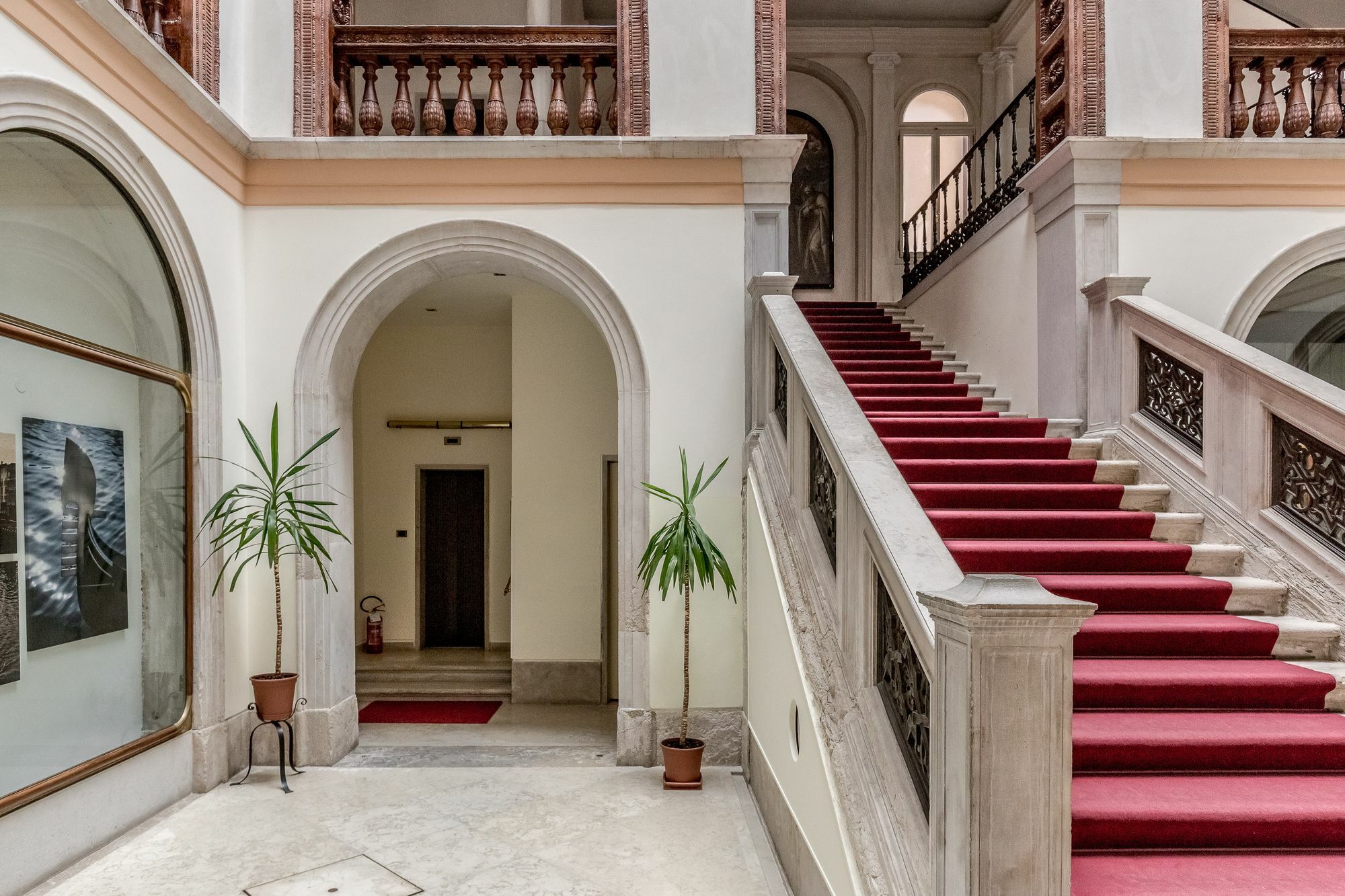Suite Regina Vittoria Венеция Экстерьер фото